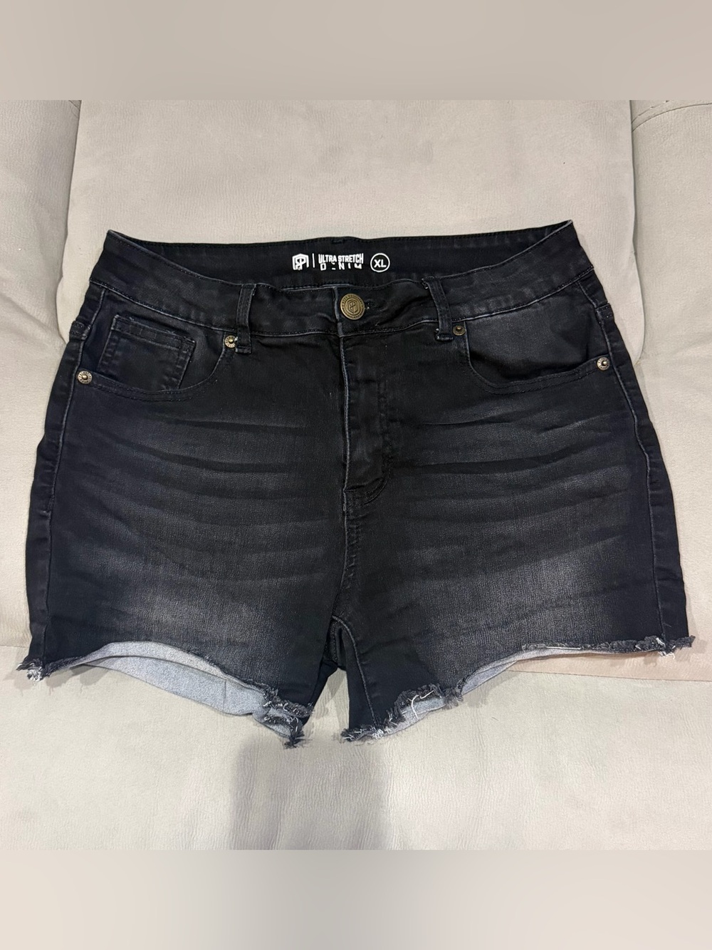 Ultra Stretch Denim Women’s Black Frayed Hem Shorts